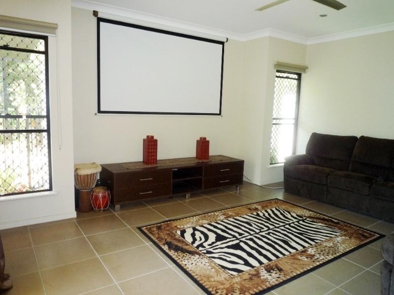 Kewarra Beach QLD 4879