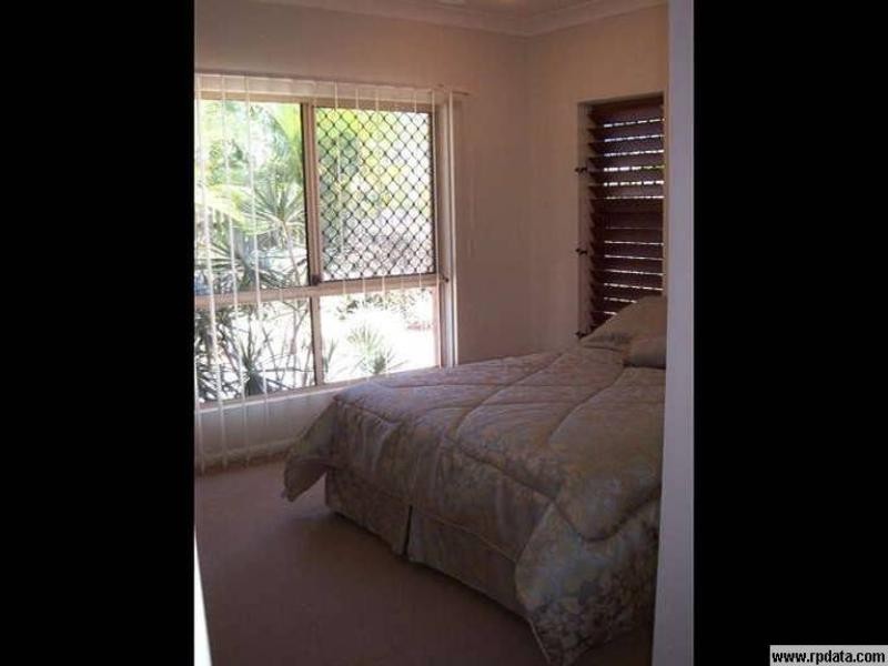 1/10 Short Street, Redlynch QLD 4870