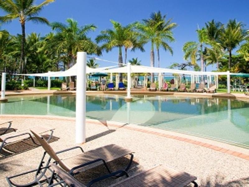 Trinity Beach QLD 4879