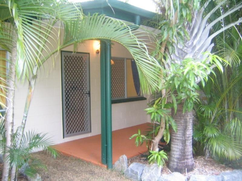 2/90 Cottesloe Drive, Kewarra Beach QLD 4879