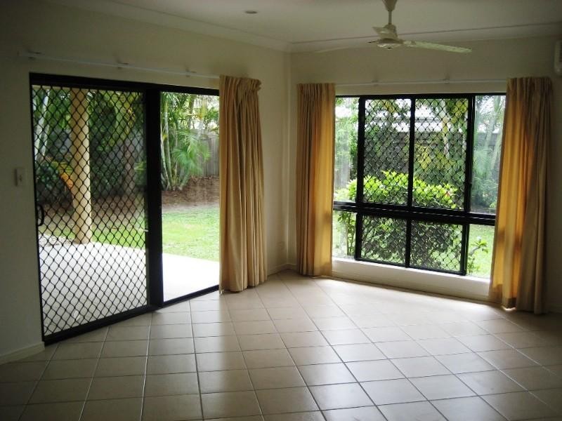 1 Etty Street, Kewarra Beach QLD 4879