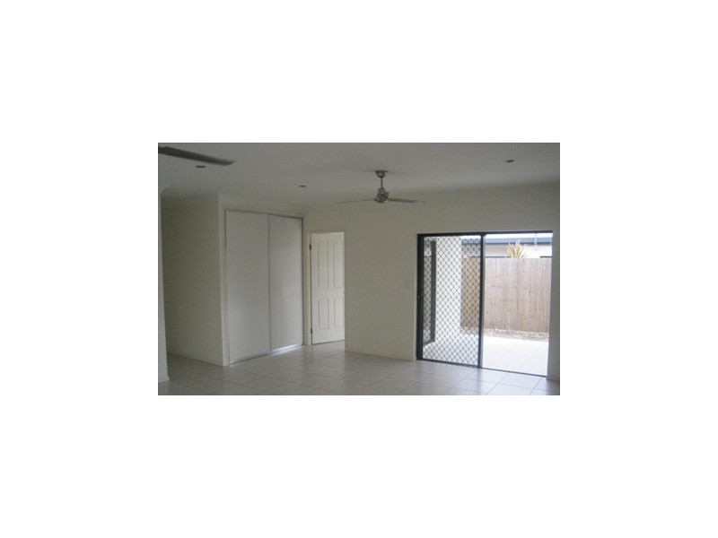 30 Seclusion Drive, Palm Cove QLD 4879