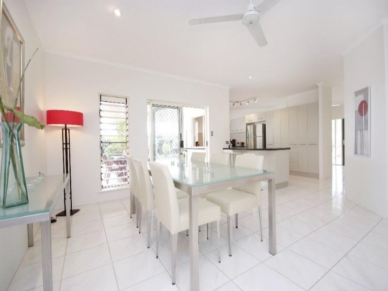 Clifton Beach QLD 4879