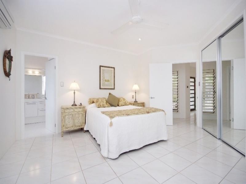 Clifton Beach QLD 4879