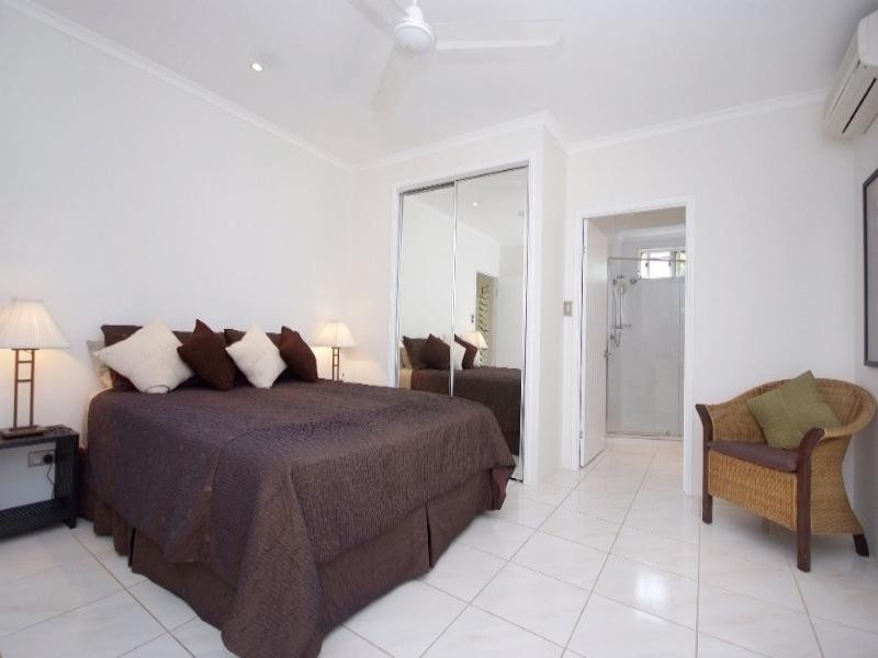 Clifton Beach QLD 4879