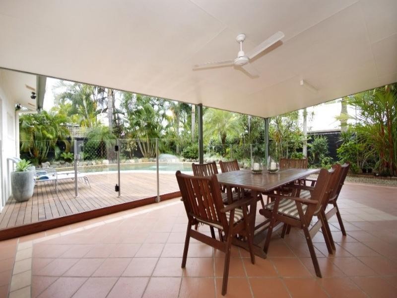 Clifton Beach QLD 4879