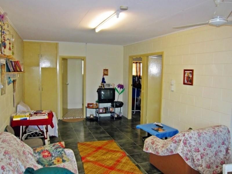 Westcourt QLD 4870