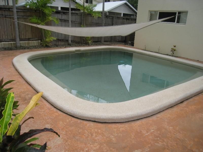 Palm Cove QLD 4879