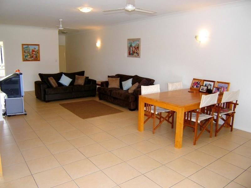 Trinity Beach QLD 4879