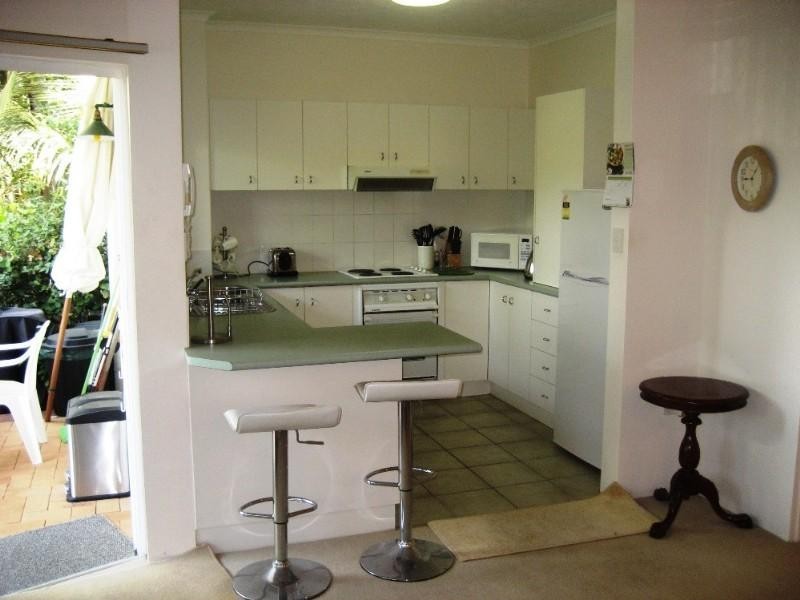 1/98 Moore Street, Trinity Beach QLD 4879