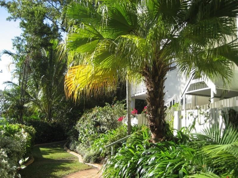 1/98 Moore Street, Trinity Beach QLD 4879
