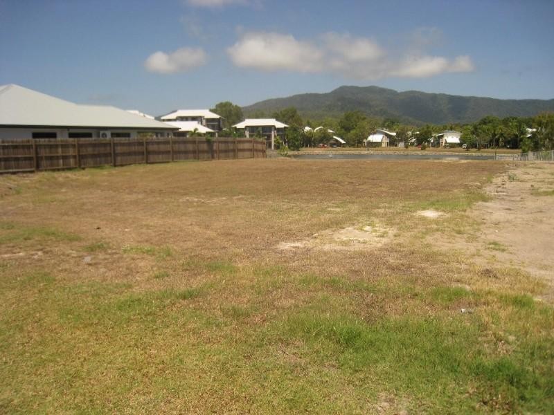 Trinity Beach QLD 4879