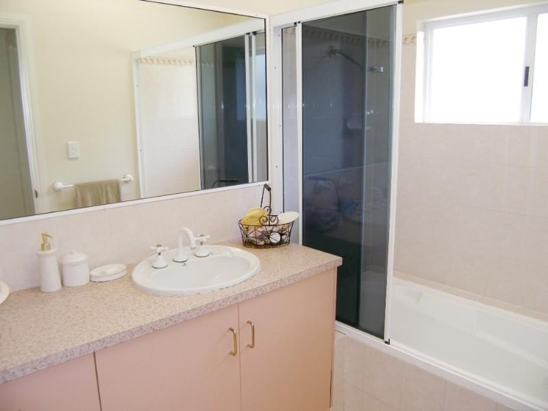 24 Eddy Street, Clifton Beach QLD 4879