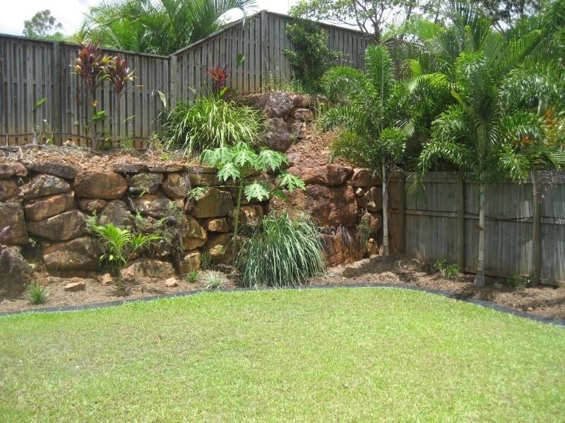 7 Orana Street, Caravonica QLD 4878