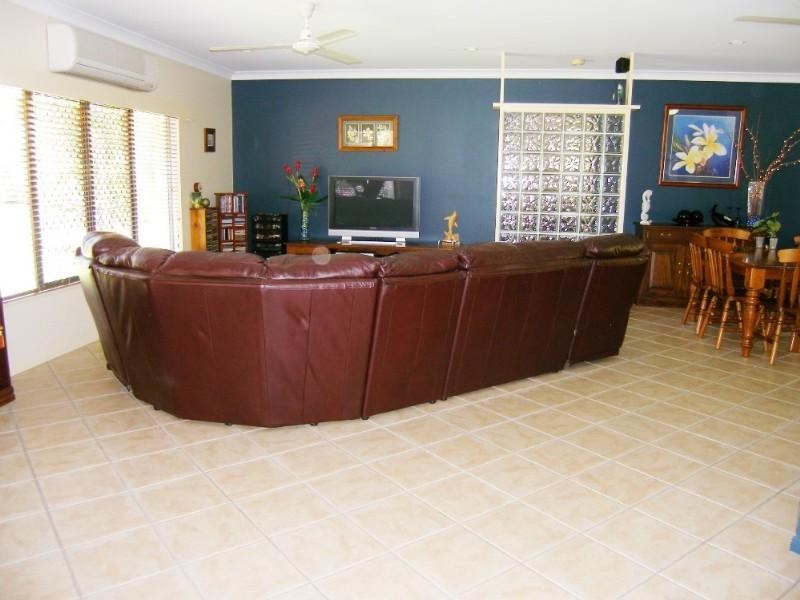 Clifton Beach QLD 4879