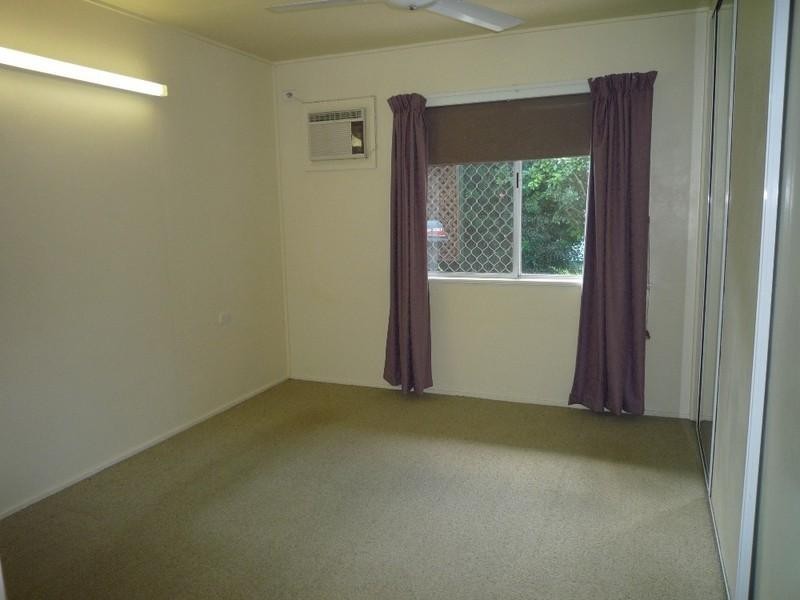 107 Vaughn Street, Mareeba QLD 4880