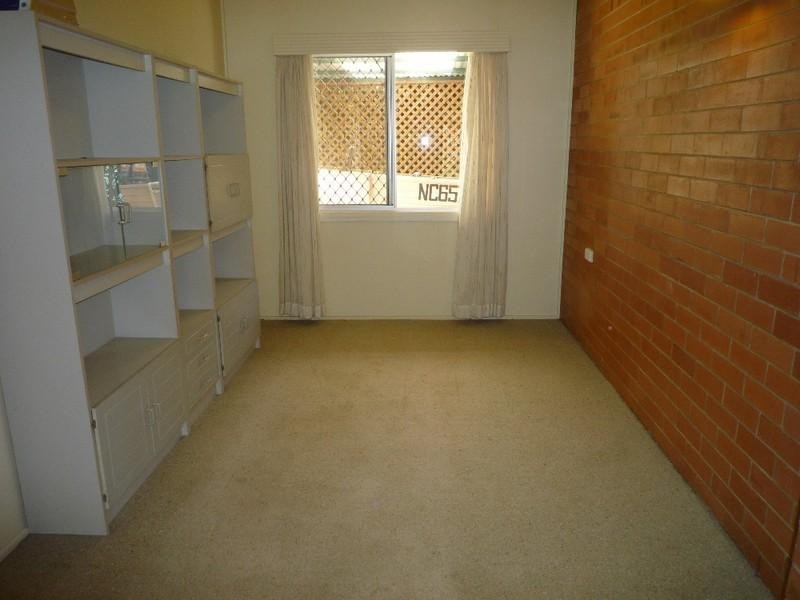 107 Vaughn Street, Mareeba QLD 4880