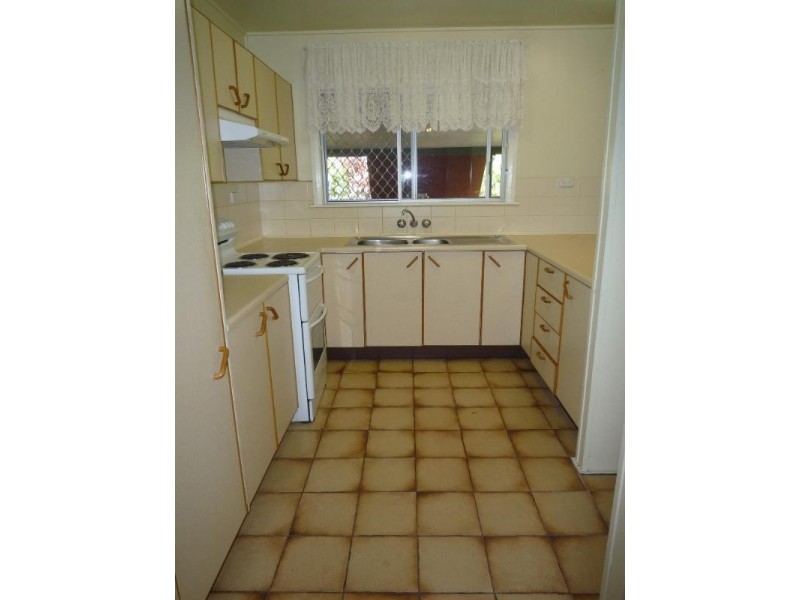 107 Vaughn Street, Mareeba QLD 4880