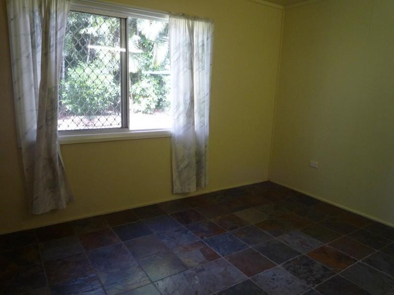 107 Vaughn Street, Mareeba QLD 4880