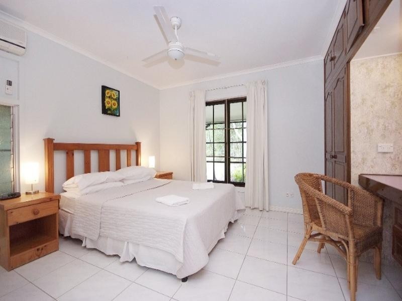 Kewarra Beach QLD 4879