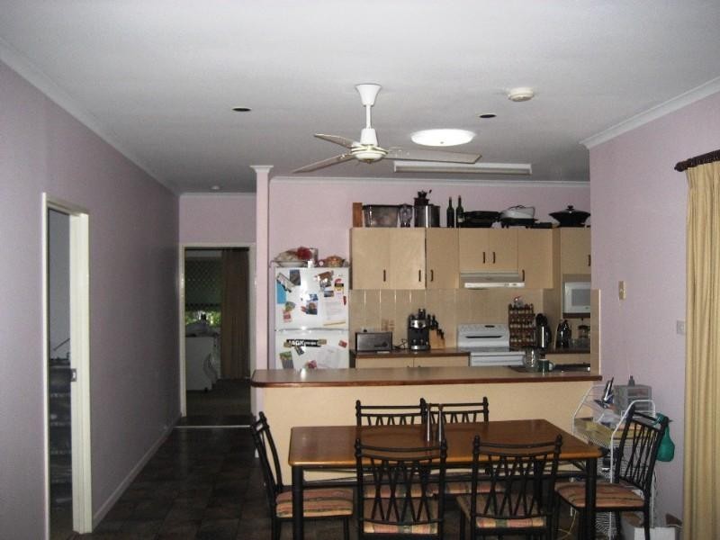 15 Limpet Close, Trinity Beach QLD 4879