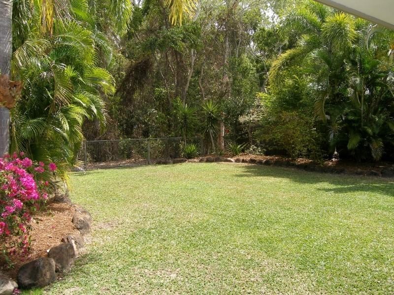 Clifton Beach QLD 4879