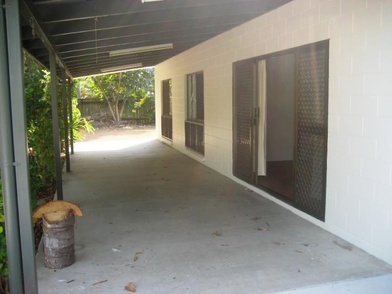 20 Centaur Street, Trinity Park QLD 4879