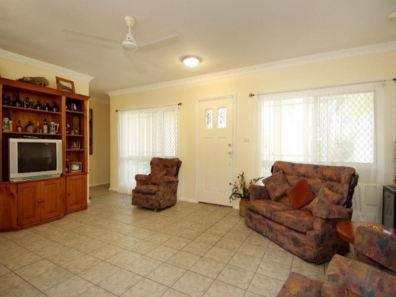 11 Miara Close, Kewarra Beach QLD 4879