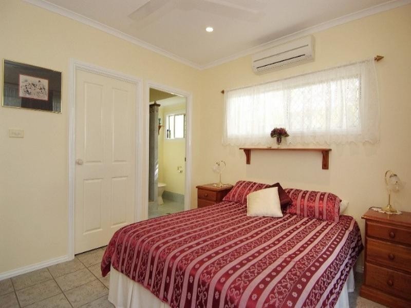 11 Miara Close, Kewarra Beach QLD 4879