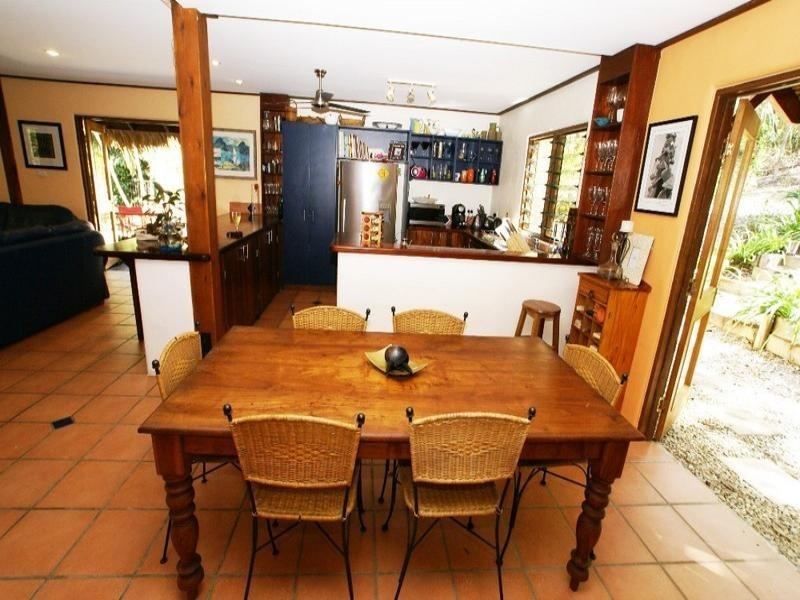 Clifton Beach QLD 4879