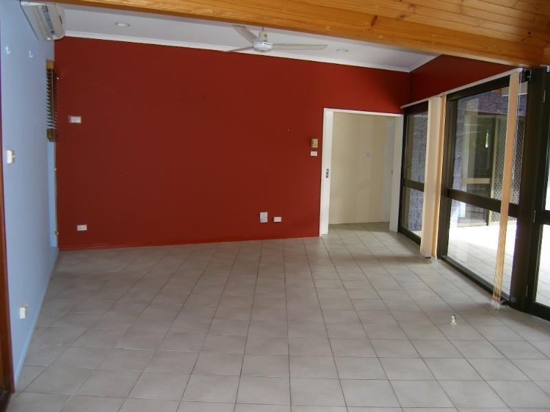 5 Frankston Street, Kewarra Beach QLD 4879