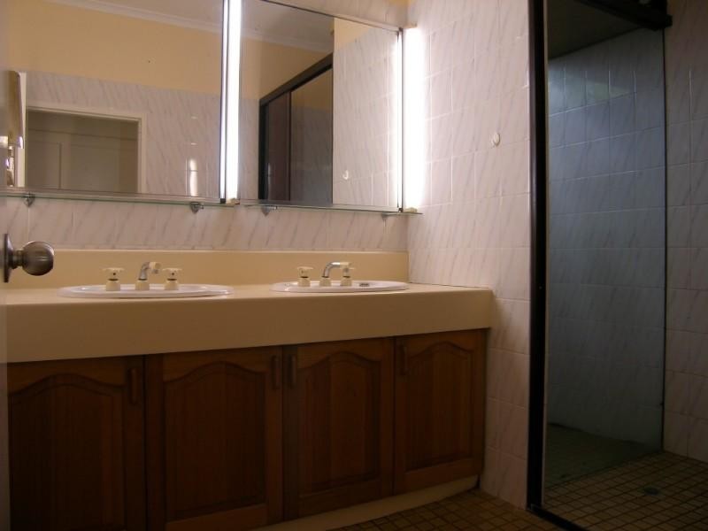 5 Frankston Street, Kewarra Beach QLD 4879