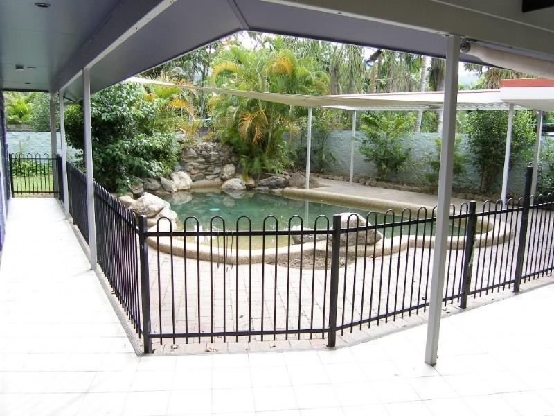 5 Frankston Street, Kewarra Beach QLD 4879