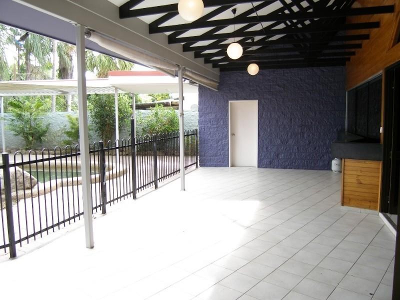 5 Frankston Street, Kewarra Beach QLD 4879