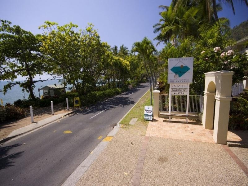 Trinity Beach QLD 4879