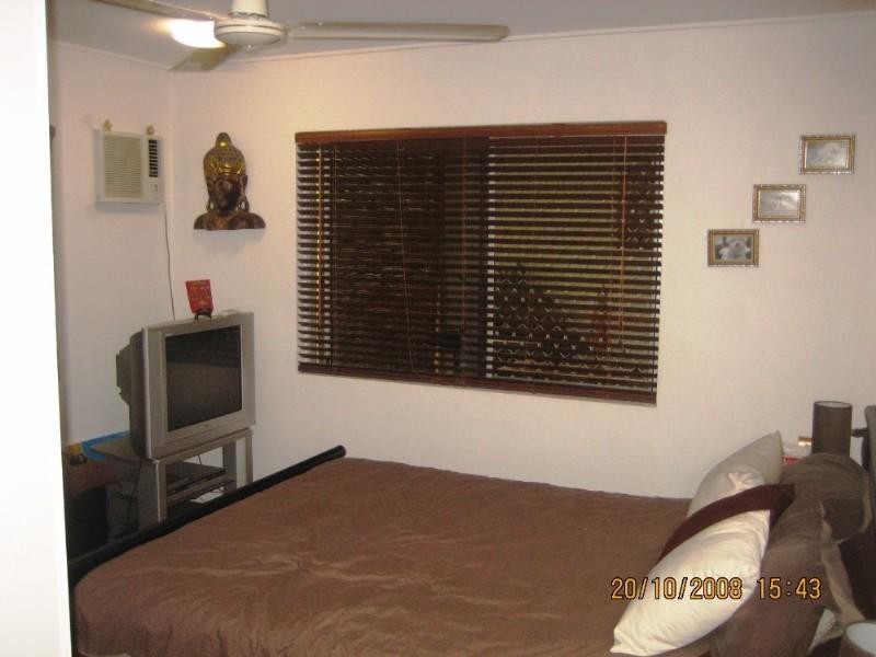 112b Wistaria Street, Holloways Beach QLD 4878