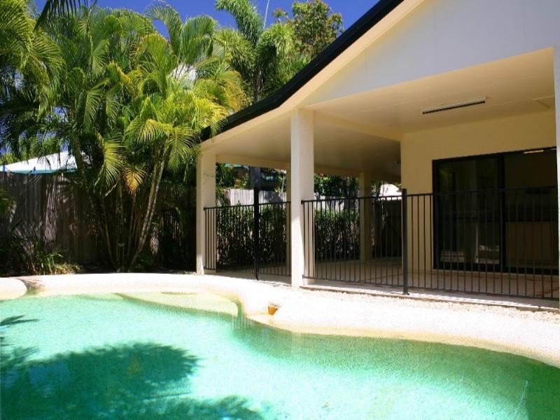 Kewarra Beach QLD 4879