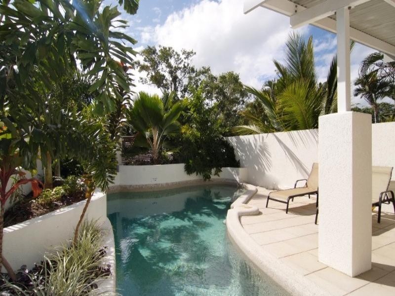 Trinity Beach QLD 4879