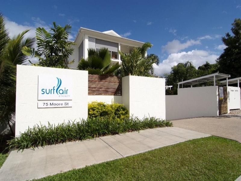 Trinity Beach QLD 4879