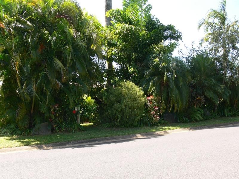 14 Kokopo Close, Trinity Beach QLD 4879