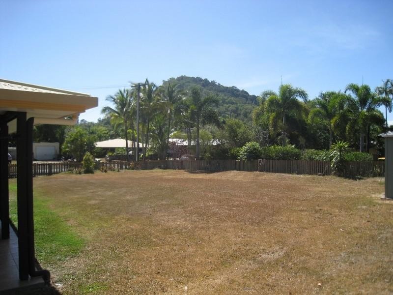 Trinity Beach QLD 4879