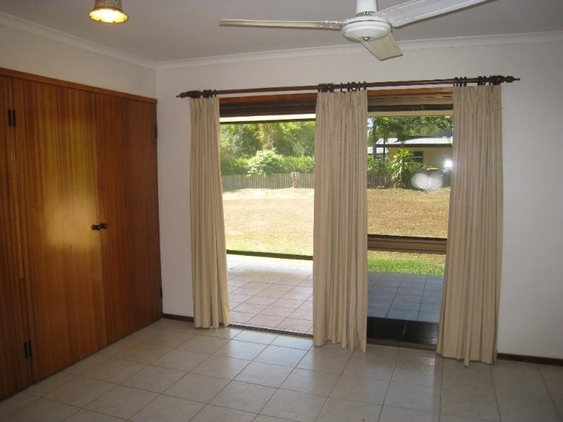 Trinity Beach QLD 4879