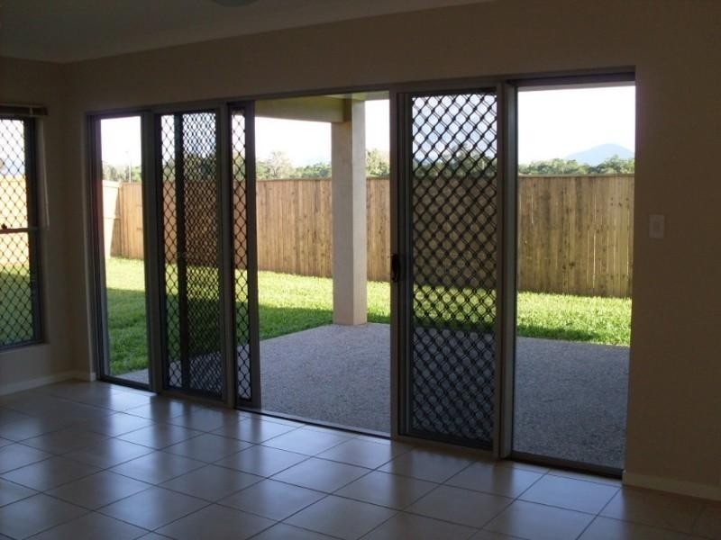 125 Roberts Drive, Trinity Beach QLD 4879