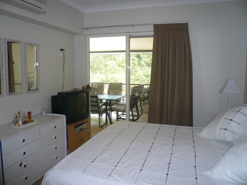 Clifton Beach QLD 4879