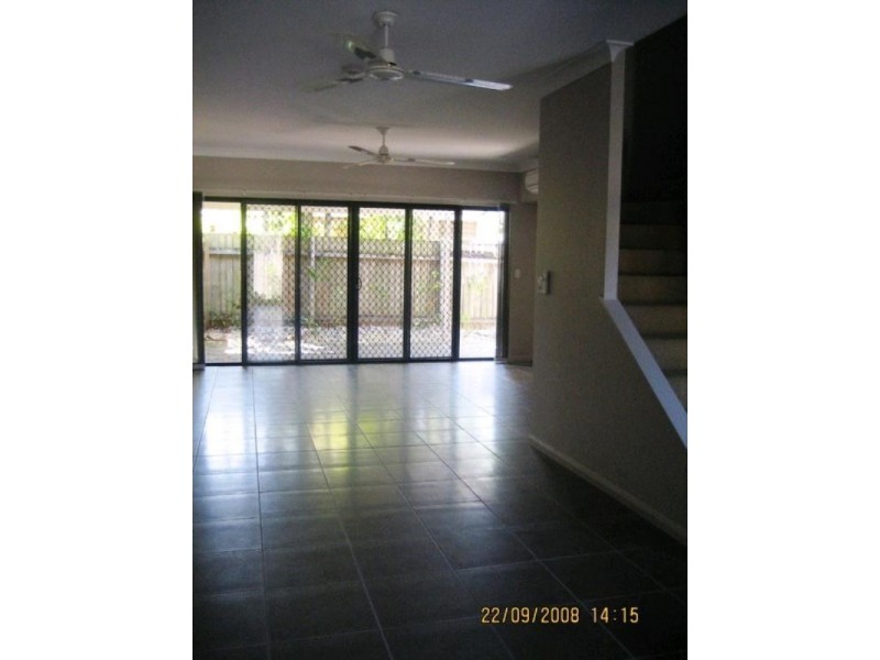 15/1766 Captain Cook Highway, Clifton Beach QLD 4879