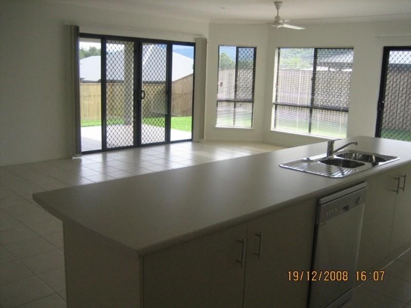 22 Port Close, Trinity Beach QLD 4879