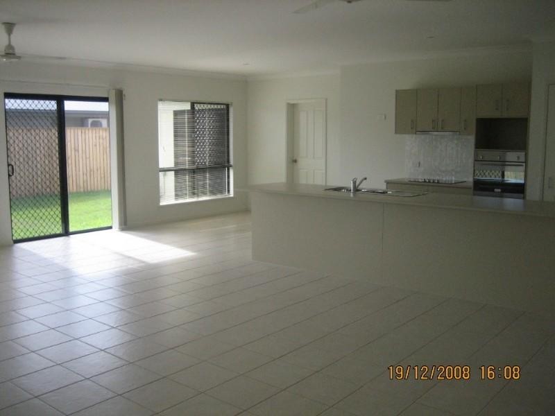 22 Port Close, Trinity Beach QLD 4879