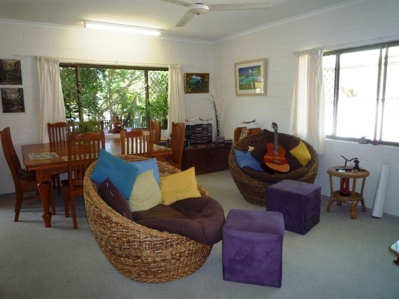 Clifton Beach QLD 4879