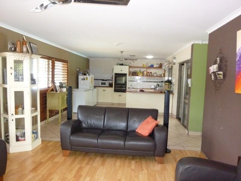 Trinity Beach QLD 4879