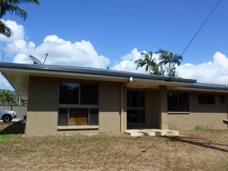 Trinity Beach QLD 4879